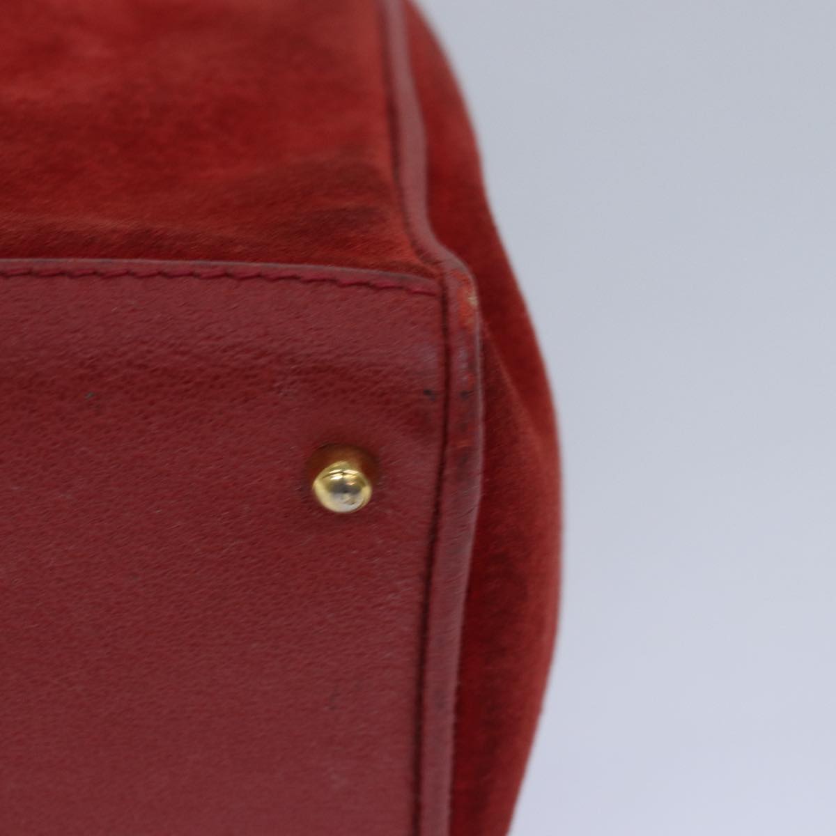 Gucci Bamboo Red Suede Handbag ()