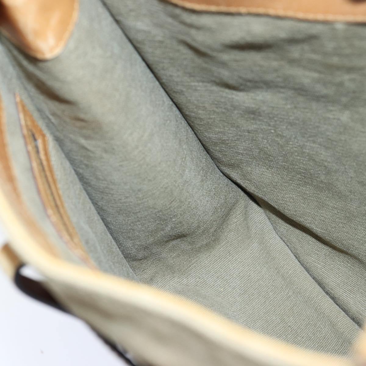 Gucci Beige Canvas Handbag ()