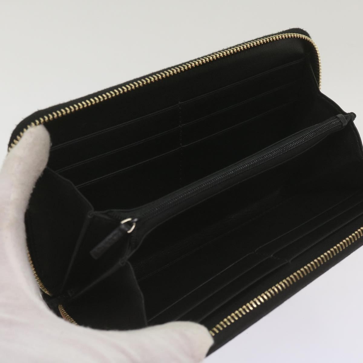 Gucci Guccissima Black Leather Wallet  ()