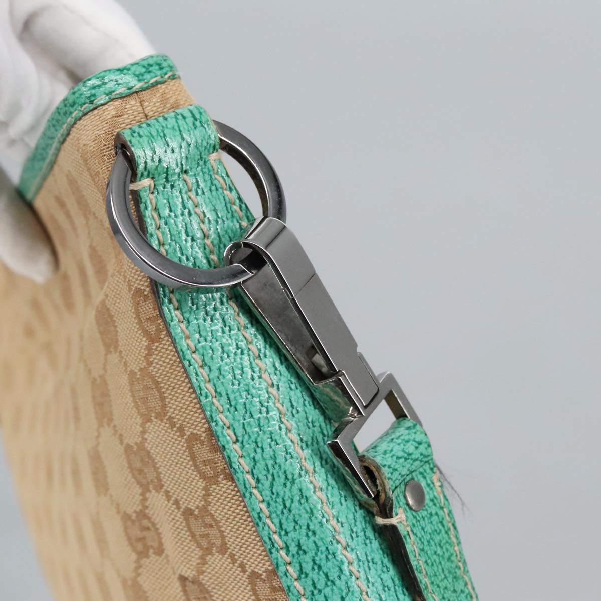 Gucci Beige Canvas Shoulder Bag ()