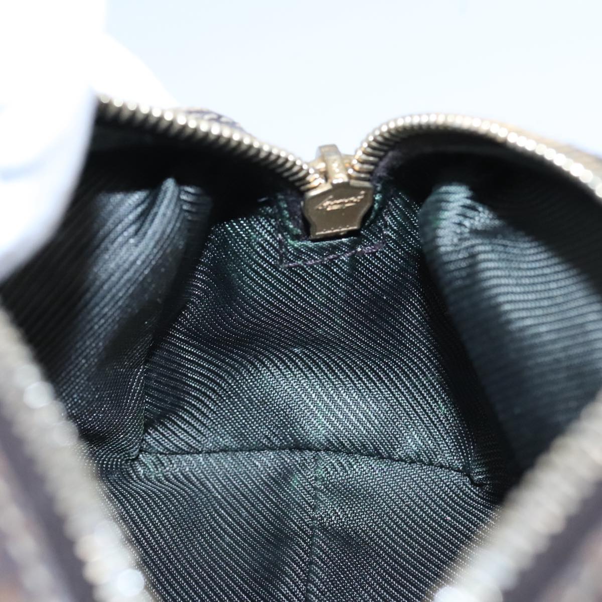 Gucci Gg Crystal Beige Canvas Clutch Bag ()