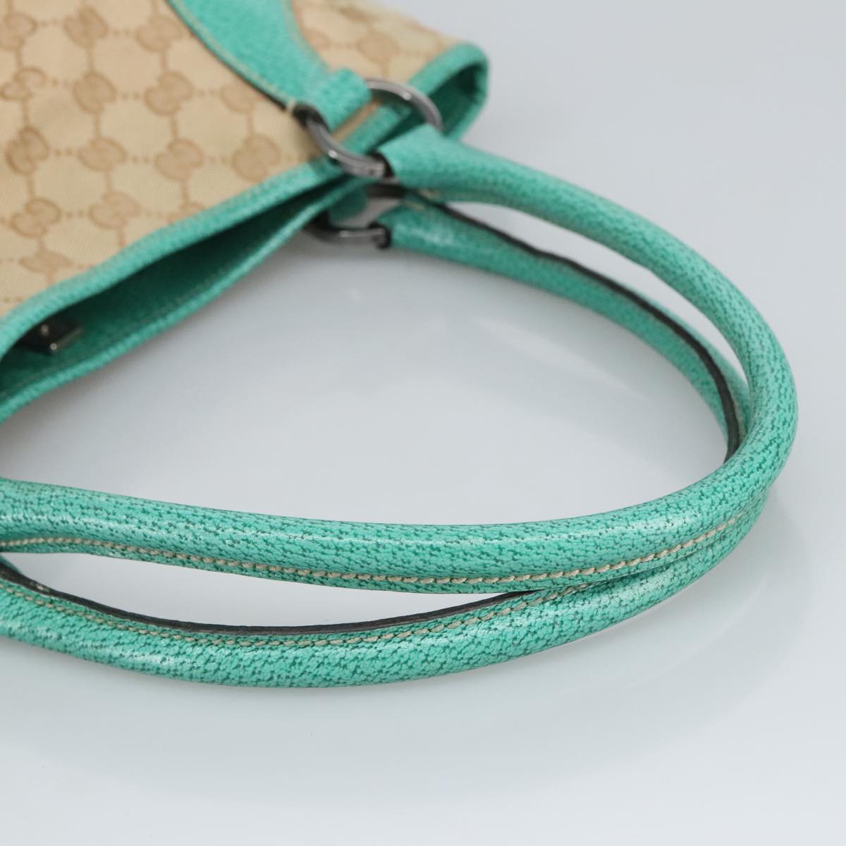 Gucci Beige Canvas Handbag ()