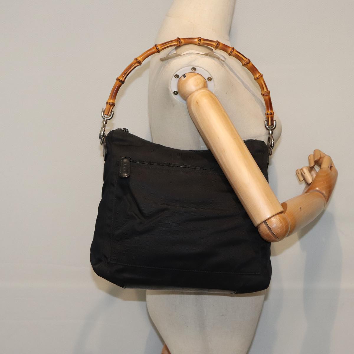 Gucci Bamboo Black Synthetic Handbag ()