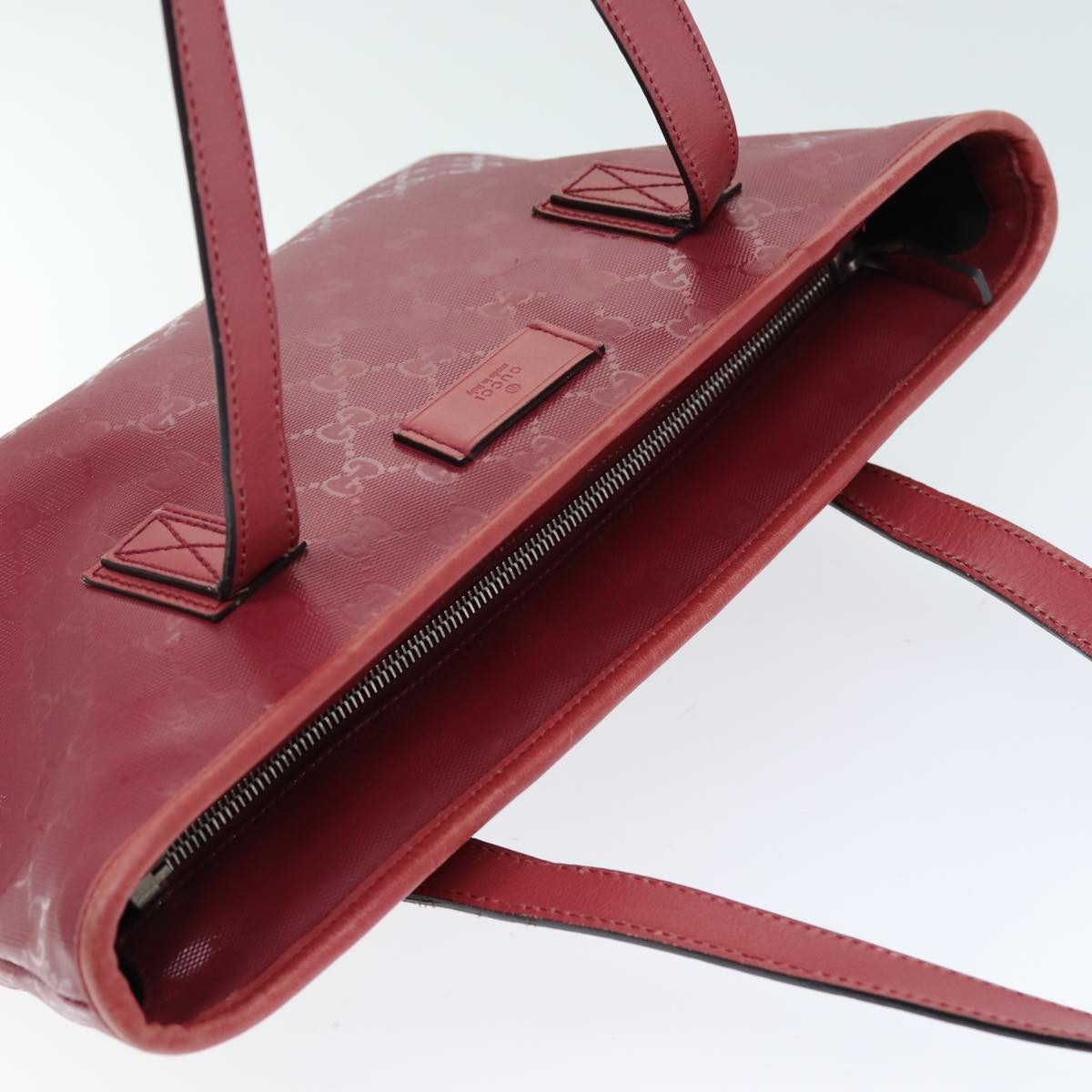 Gucci Gg Supreme Red Leather Tote Bag ()