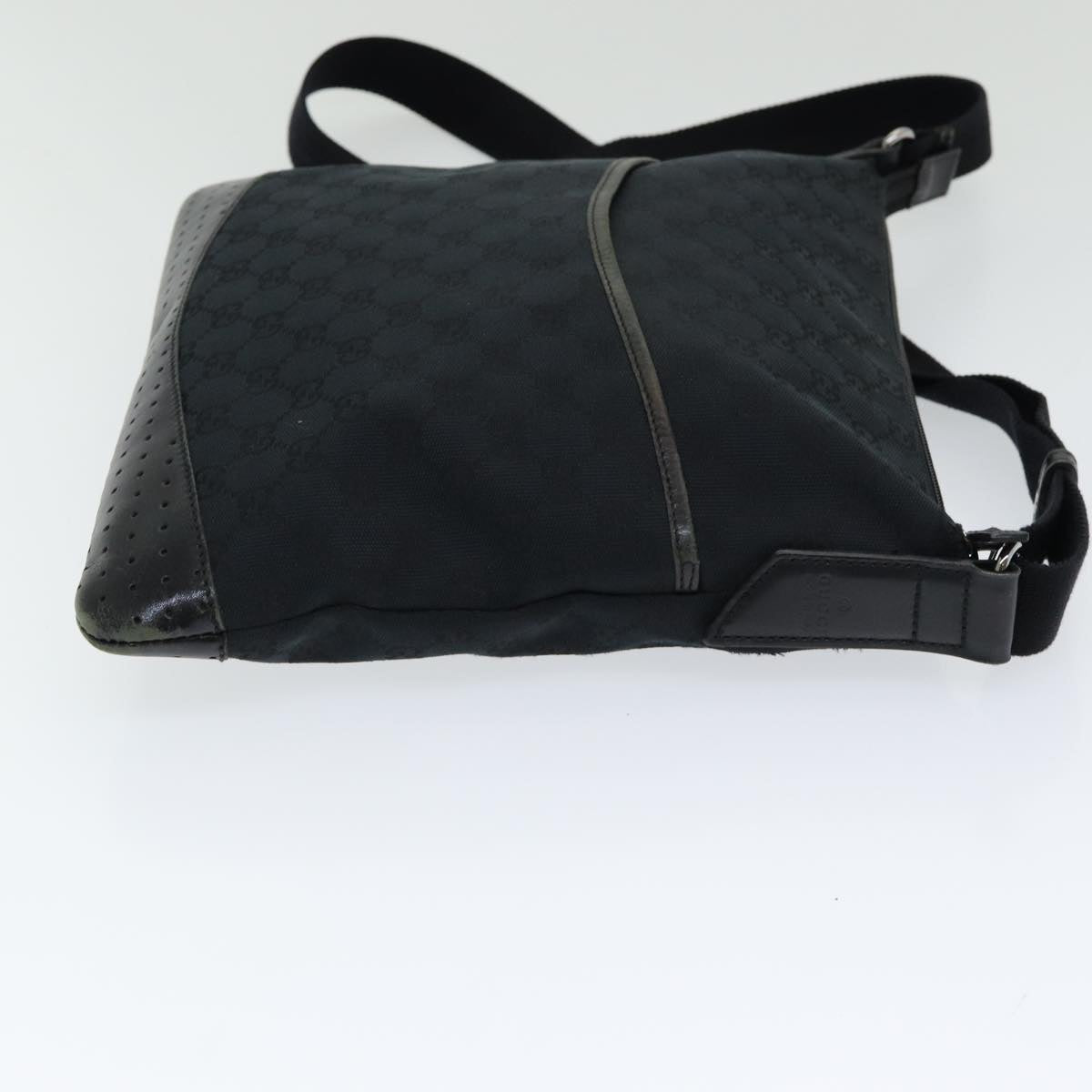 Gucci Gg Canvas Black Canvas Shoulder Bag ()