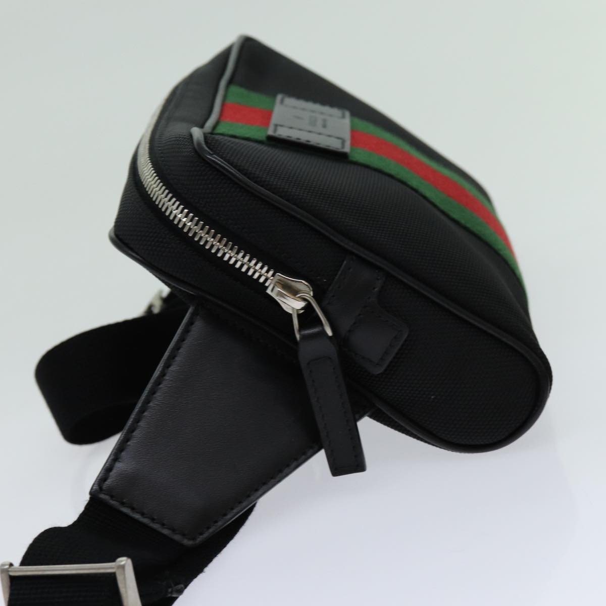 Gucci Black Canvas Shoulder Bag ()