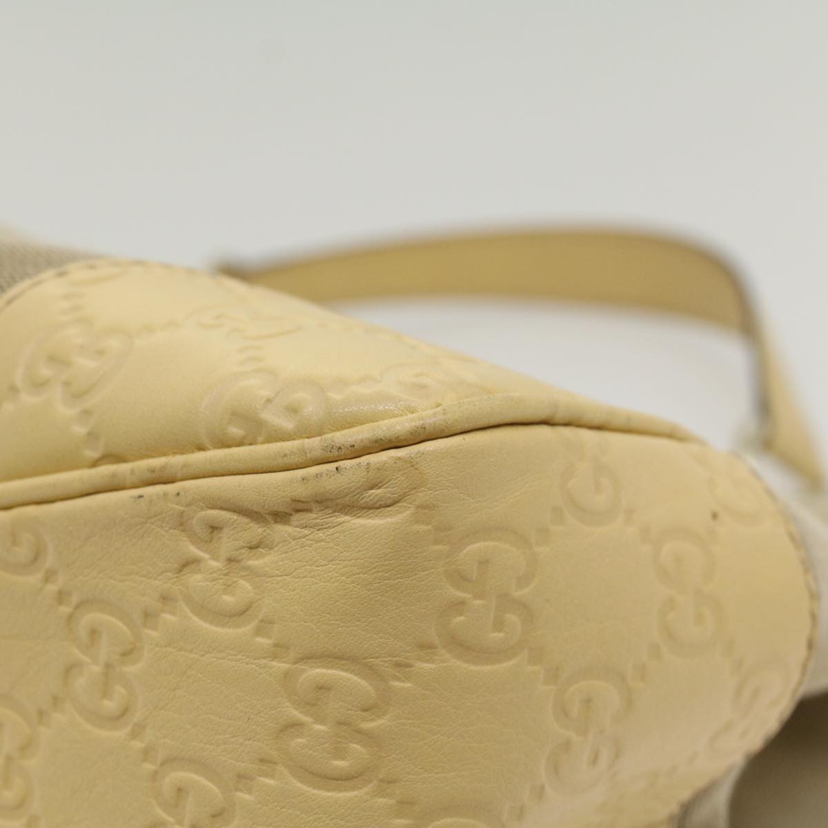 Gucci Hobo Grey Canvas Shoulder Bag ()