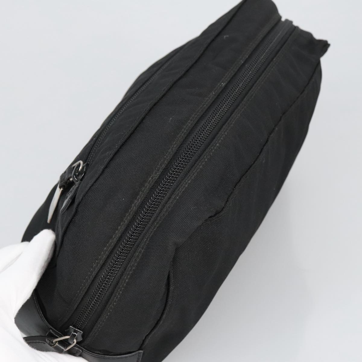 Gucci Black Canvas Clutch Bag ()
