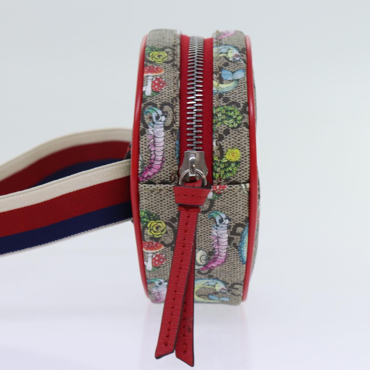 Gucci Gg Supreme Beige Cloth Clutch Bag ()