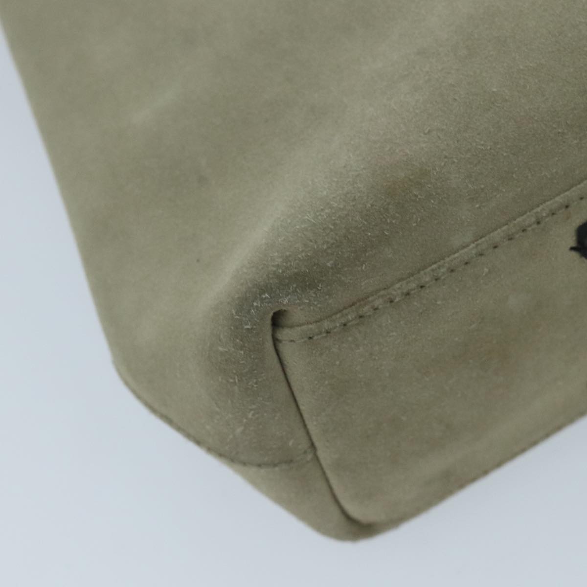 Gucci Beige Suede Shoulder Bag ()