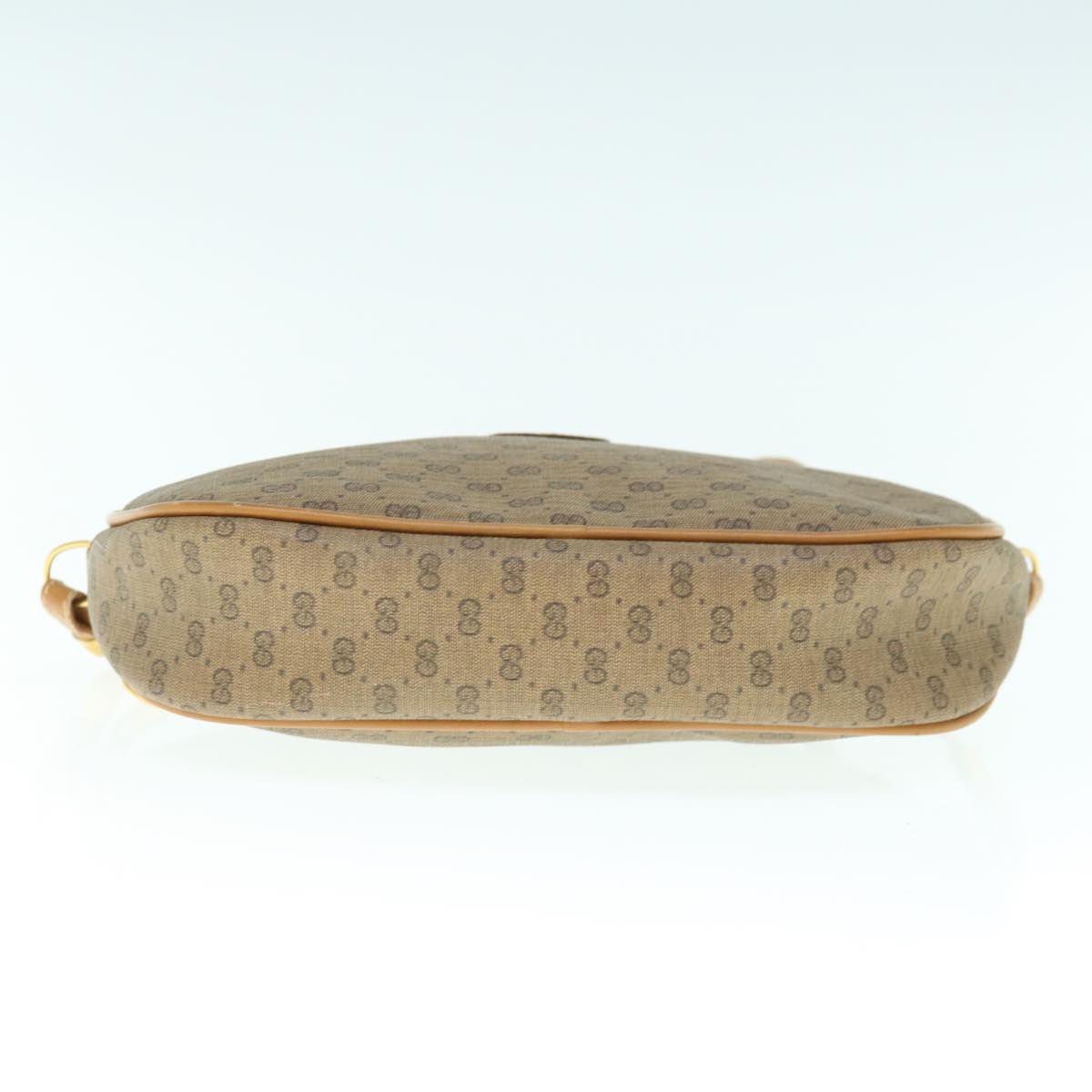 Gucci Beige Canvas Shoulder Bag ()