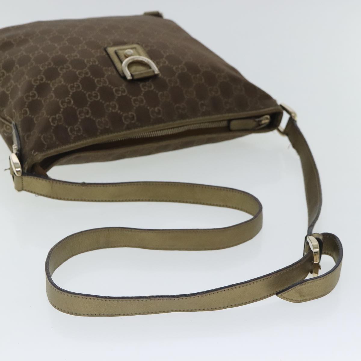 Gucci Abbey Brown Canvas Shoulder Bag ()