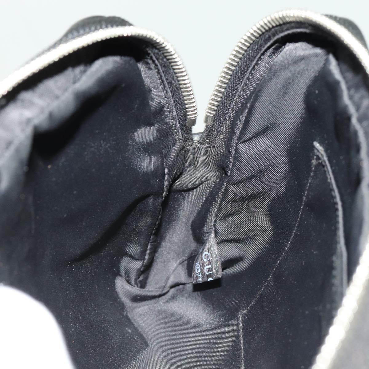 Gucci Black Canvas Shoulder Bag ()