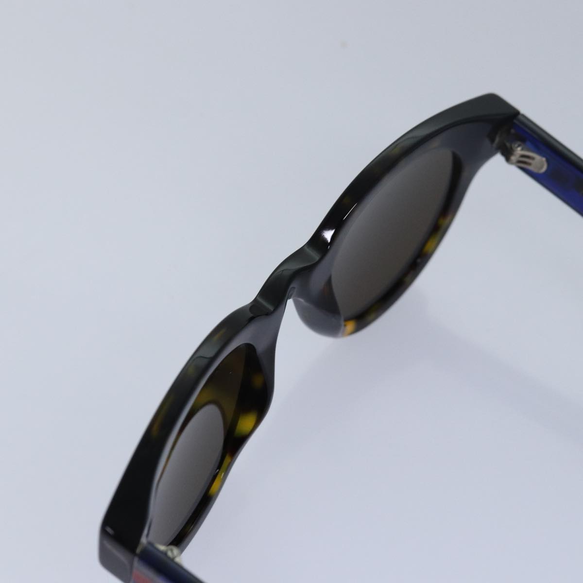 Gucci Brown Plastic Glasses  ()