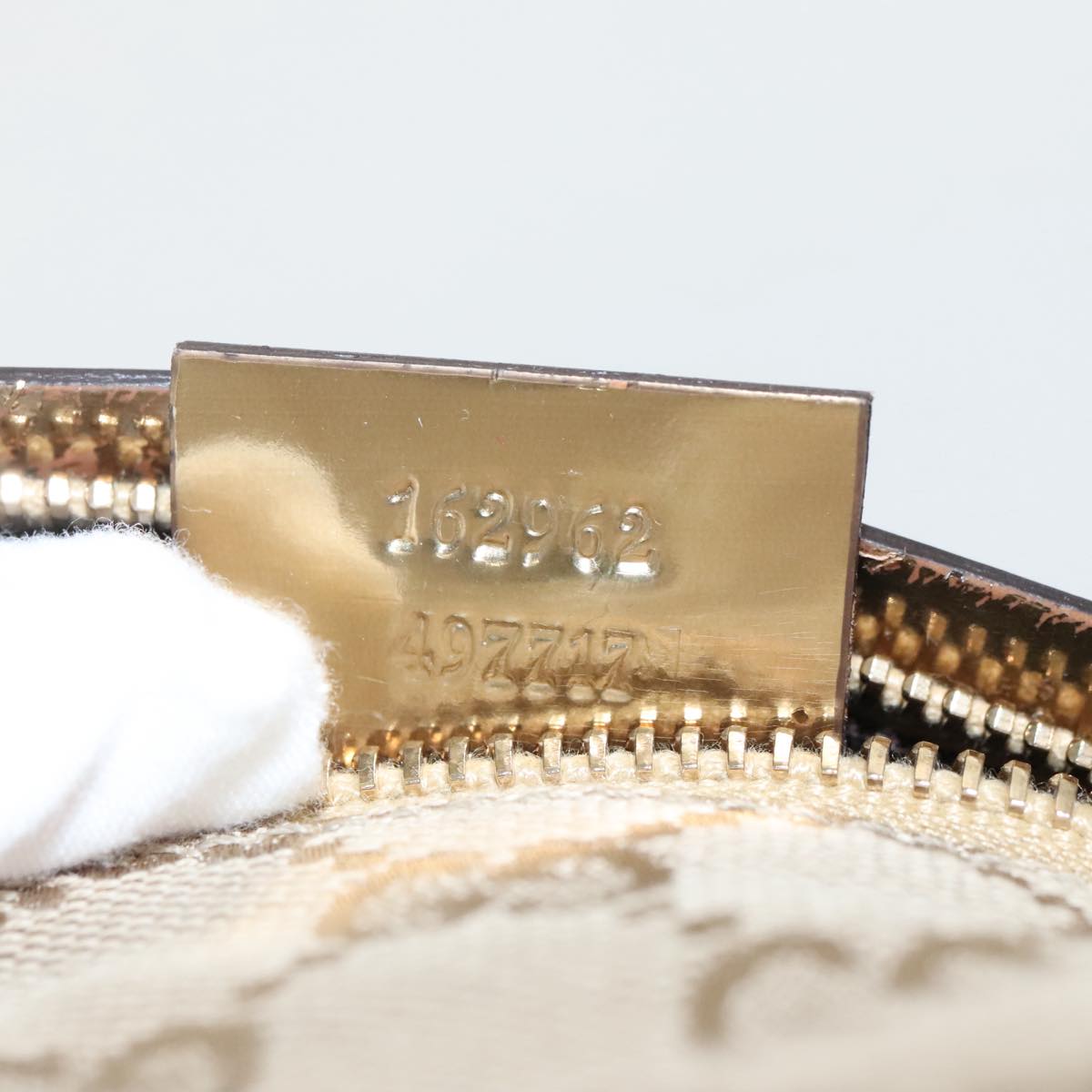 Gucci Beige Canvas Shoulder Bag ()