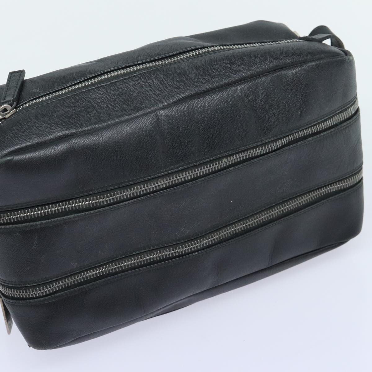 Gucci -- Black Leather Clutch Bag ()