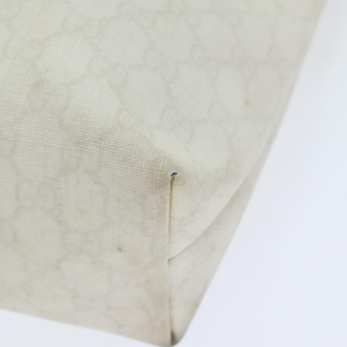 Gucci Gg Supreme White Leather Tote Bag ()