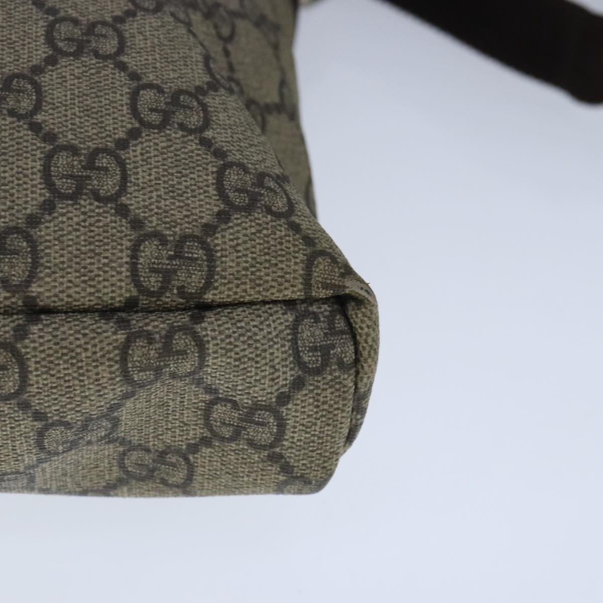 Gucci Beige Canvas Shoulder Bag ()