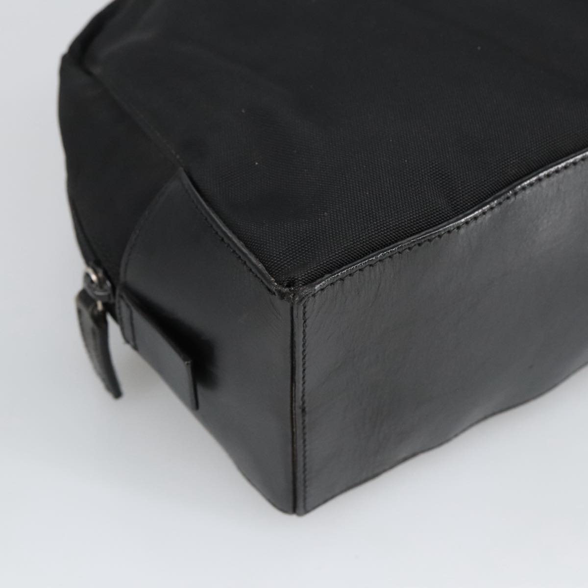 Gucci Black Canvas Clutch Bag ()