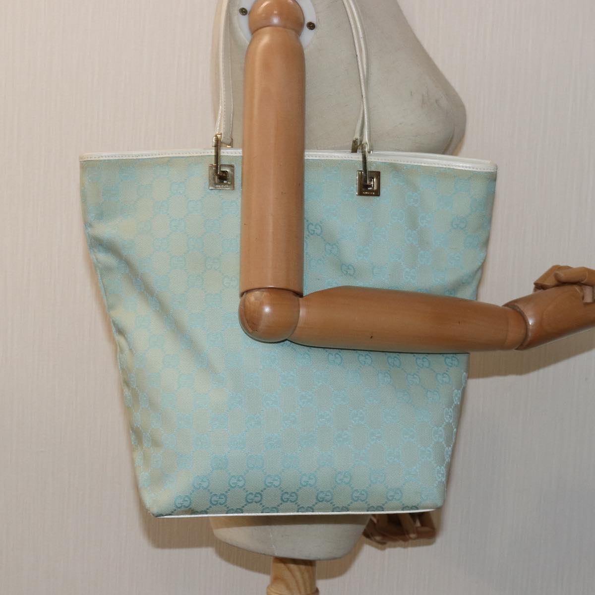 Gucci Gg Canvas Blue Canvas Tote Bag ()