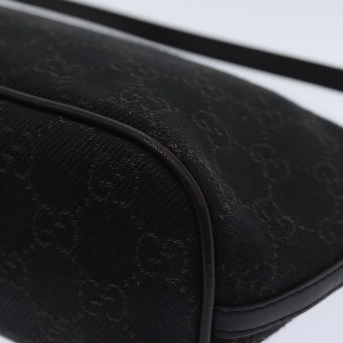 Gucci Baguette Black Canvas Clutch Bag ()