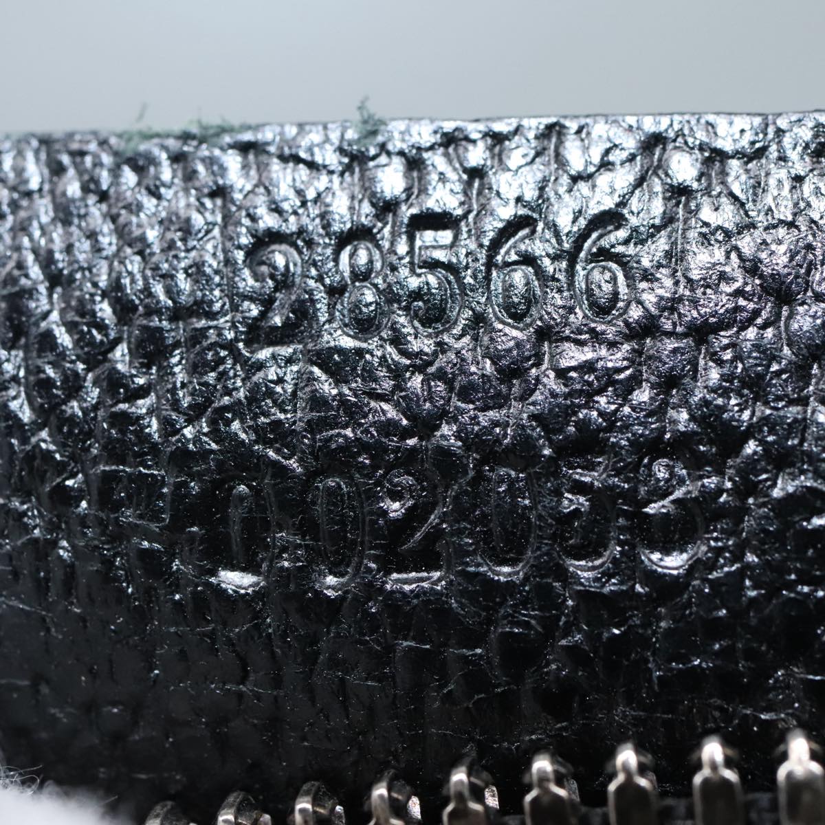 Gucci Black Canvas Shoulder Bag ()