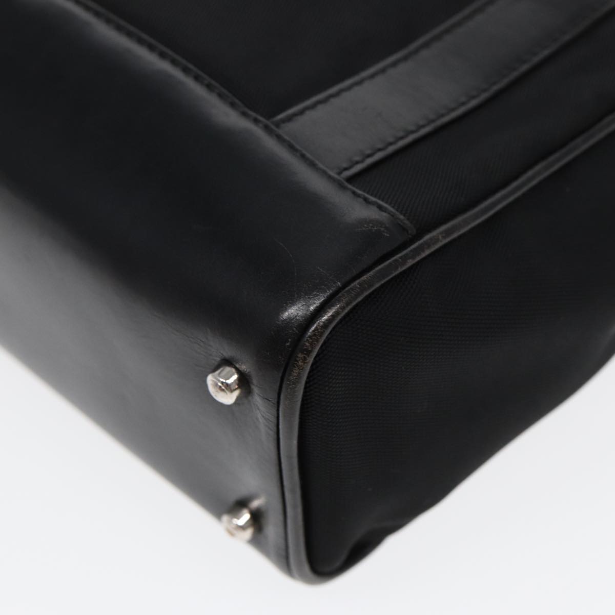 Gucci Black Synthetic Handbag ()