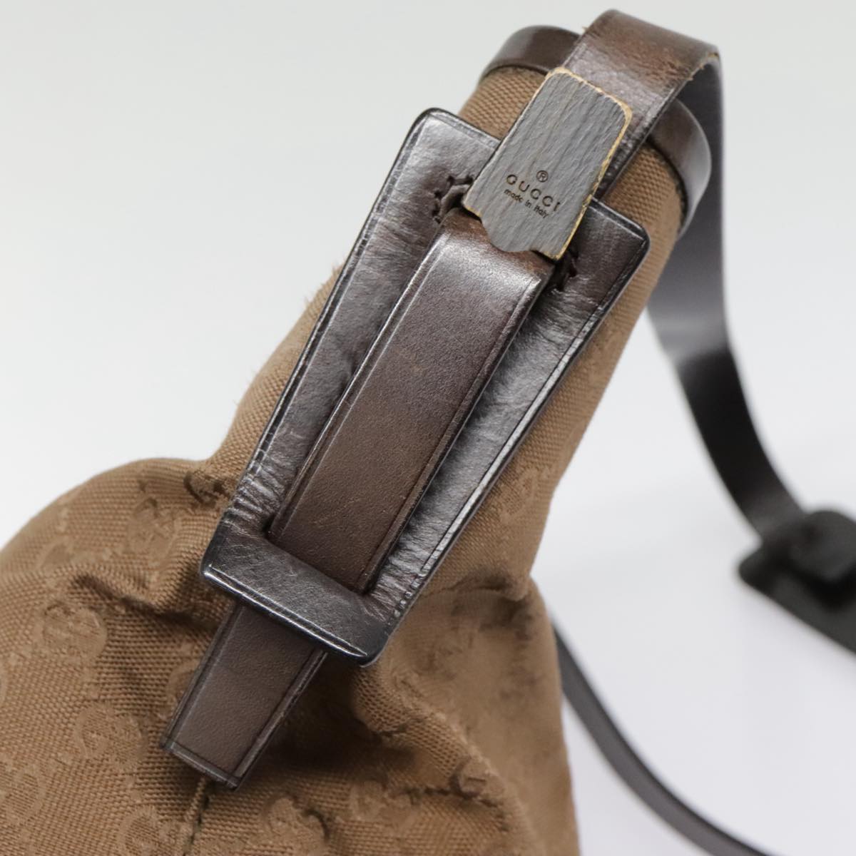 Gucci Brown Canvas Shoulder Bag ()