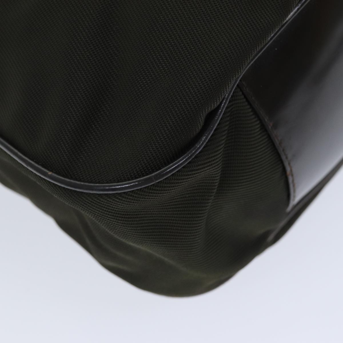 Gucci Bamboo Khaki Synthetic Handbag ()