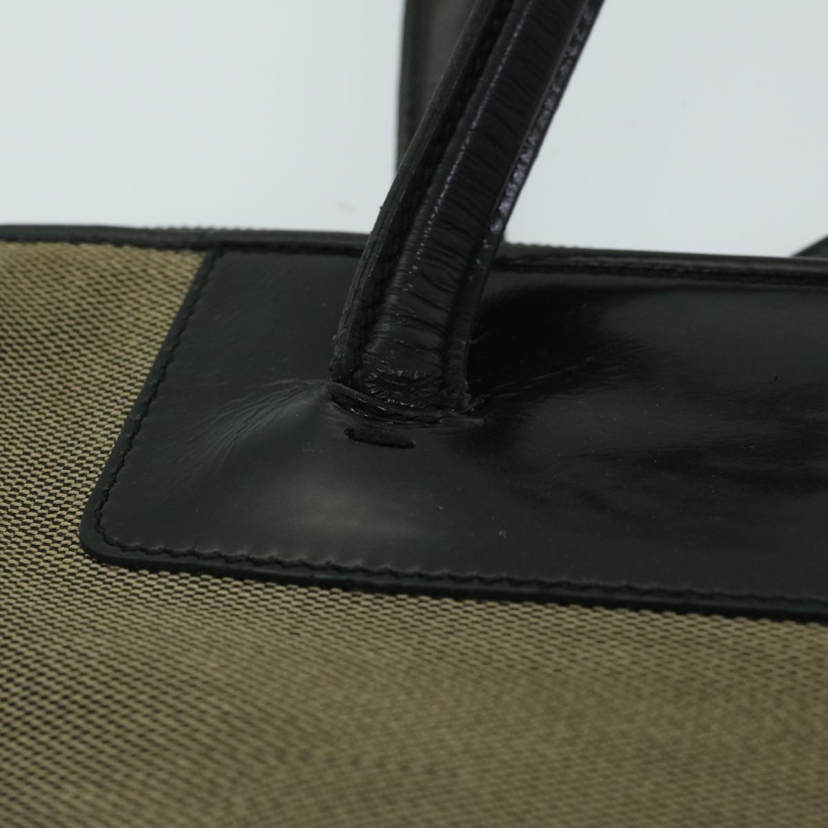 Gucci Beige Canvas Shoulder Bag ()