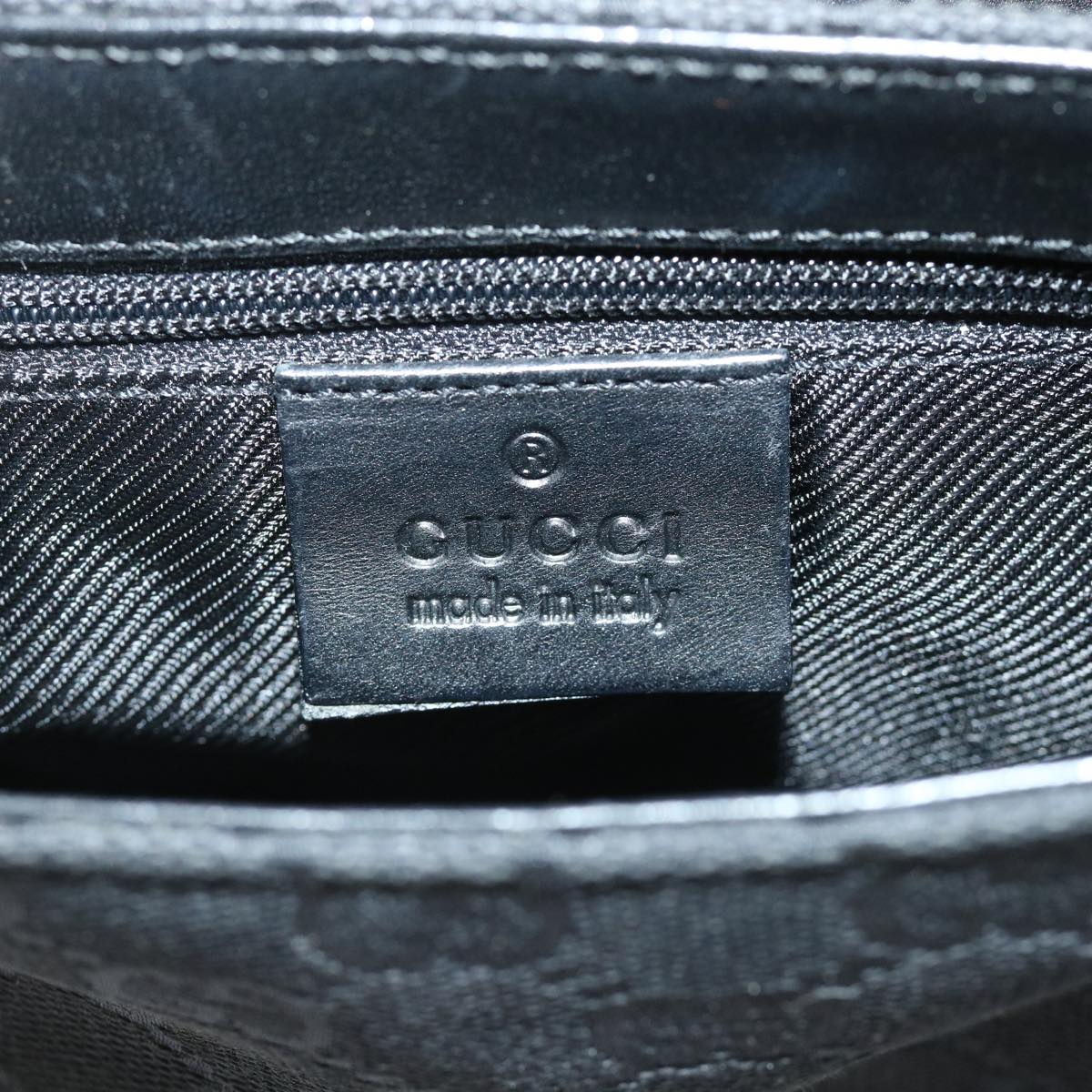 Gucci Gg Canvas Black Canvas Shoulder Bag ()
