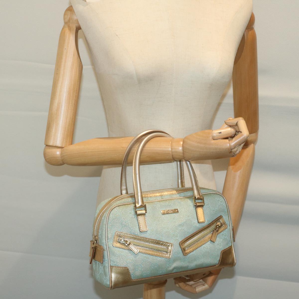 Gucci Gg Canvas Blue Canvas Handbag ()