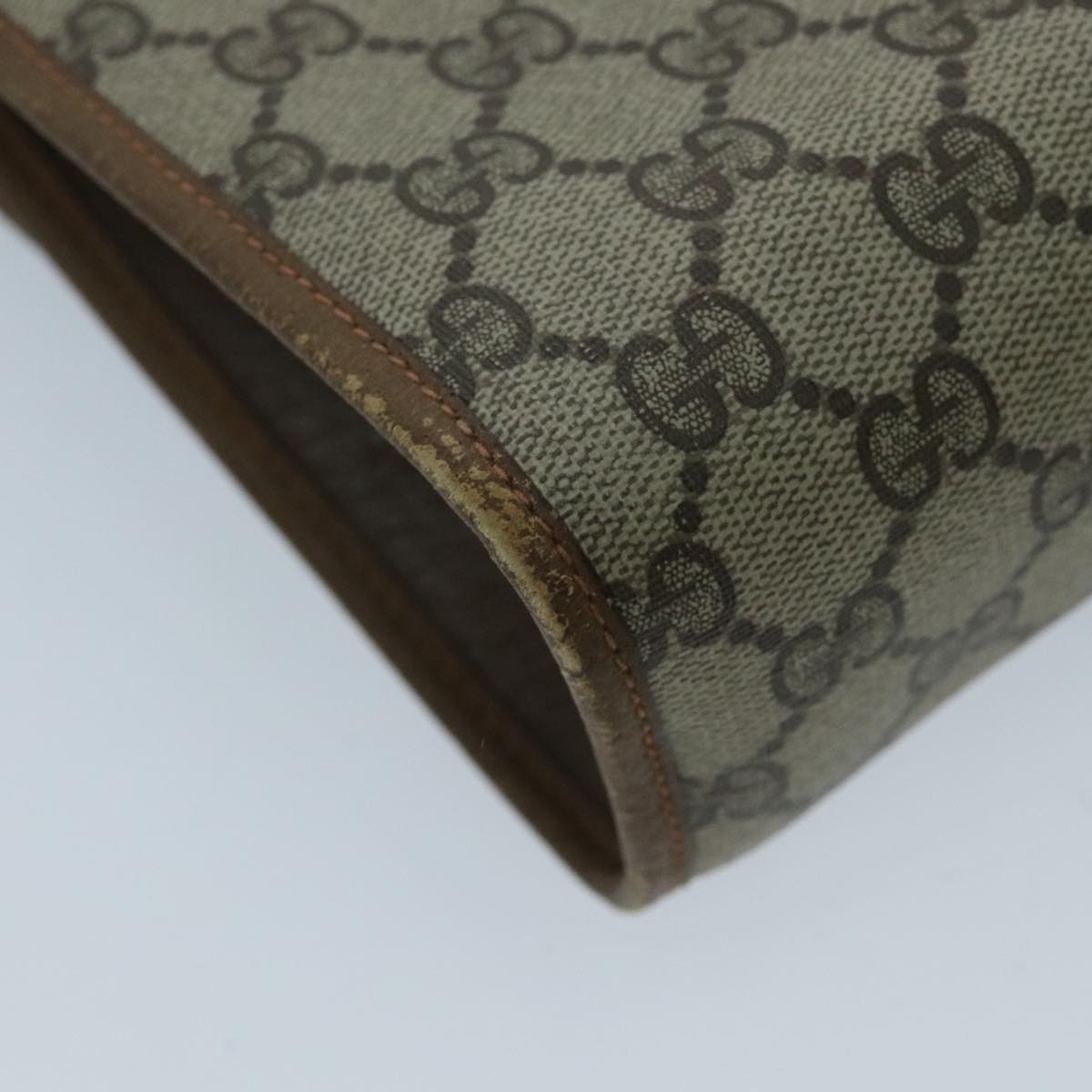 Gucci Beige Canvas Clutch Bag ()