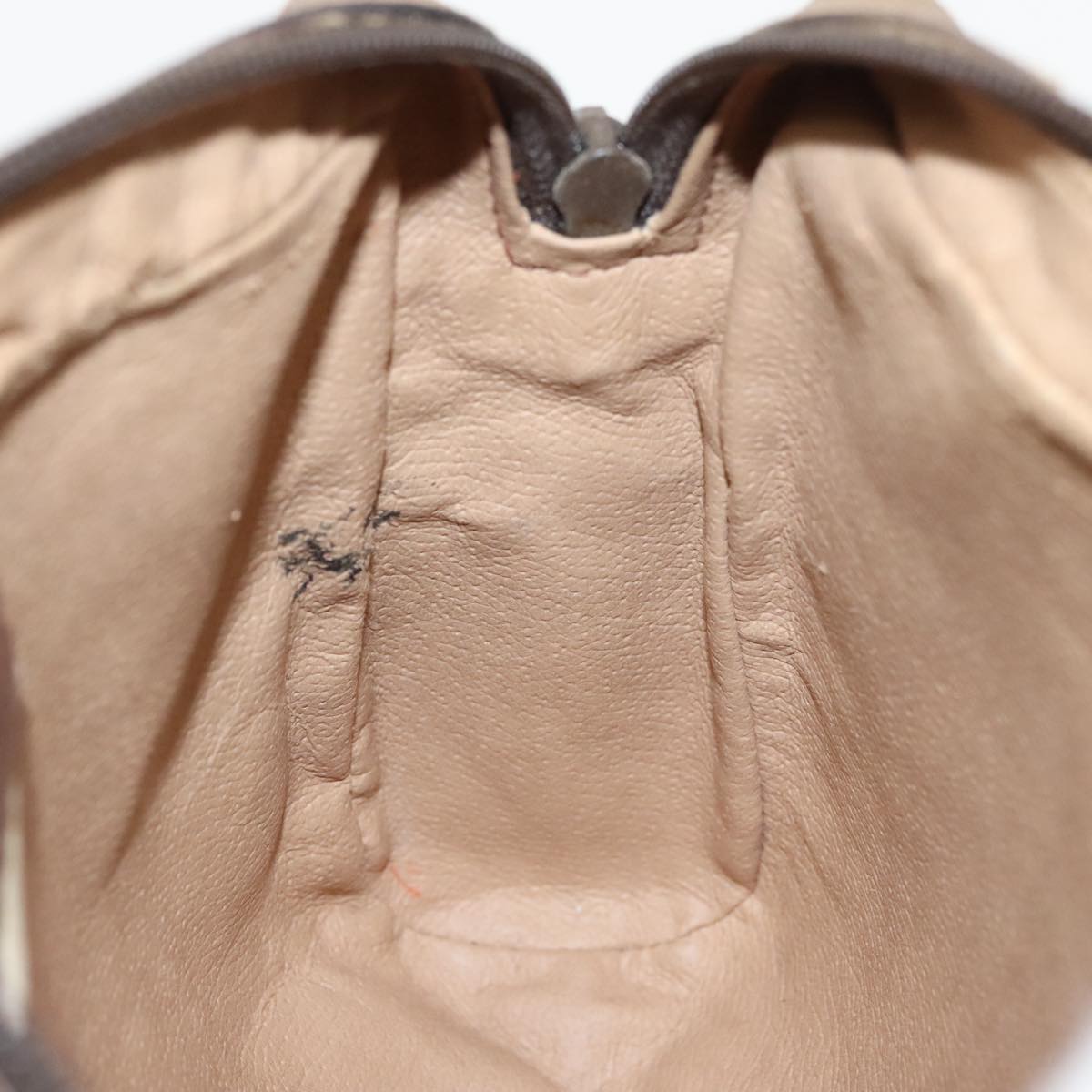 Gucci Beige Canvas Clutch Bag ()