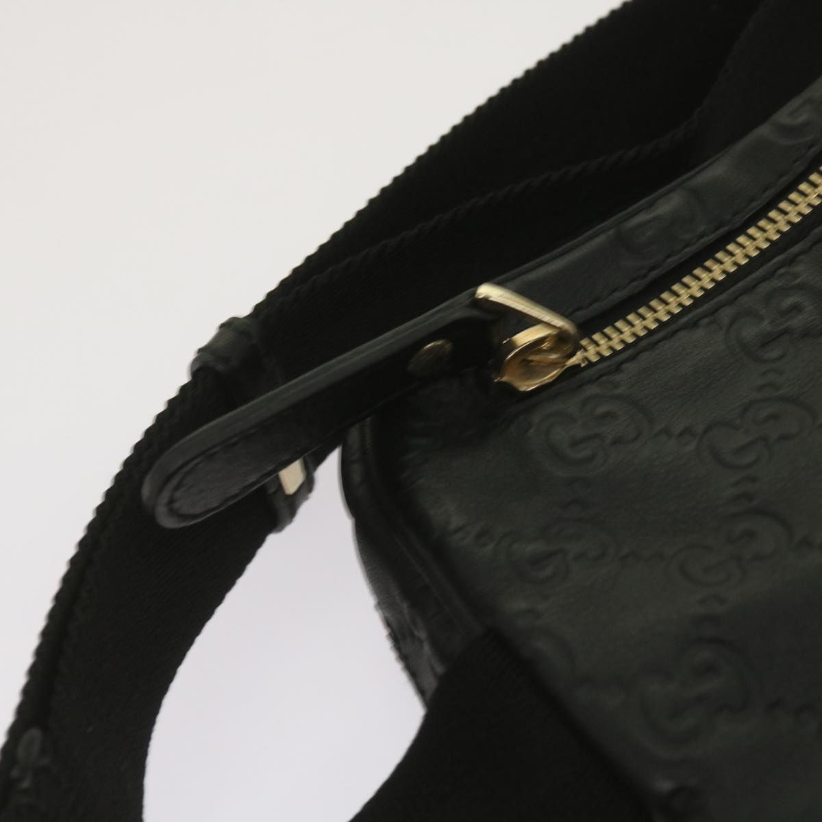 Gucci Gg Signature Black Leather Shoulder Bag ()