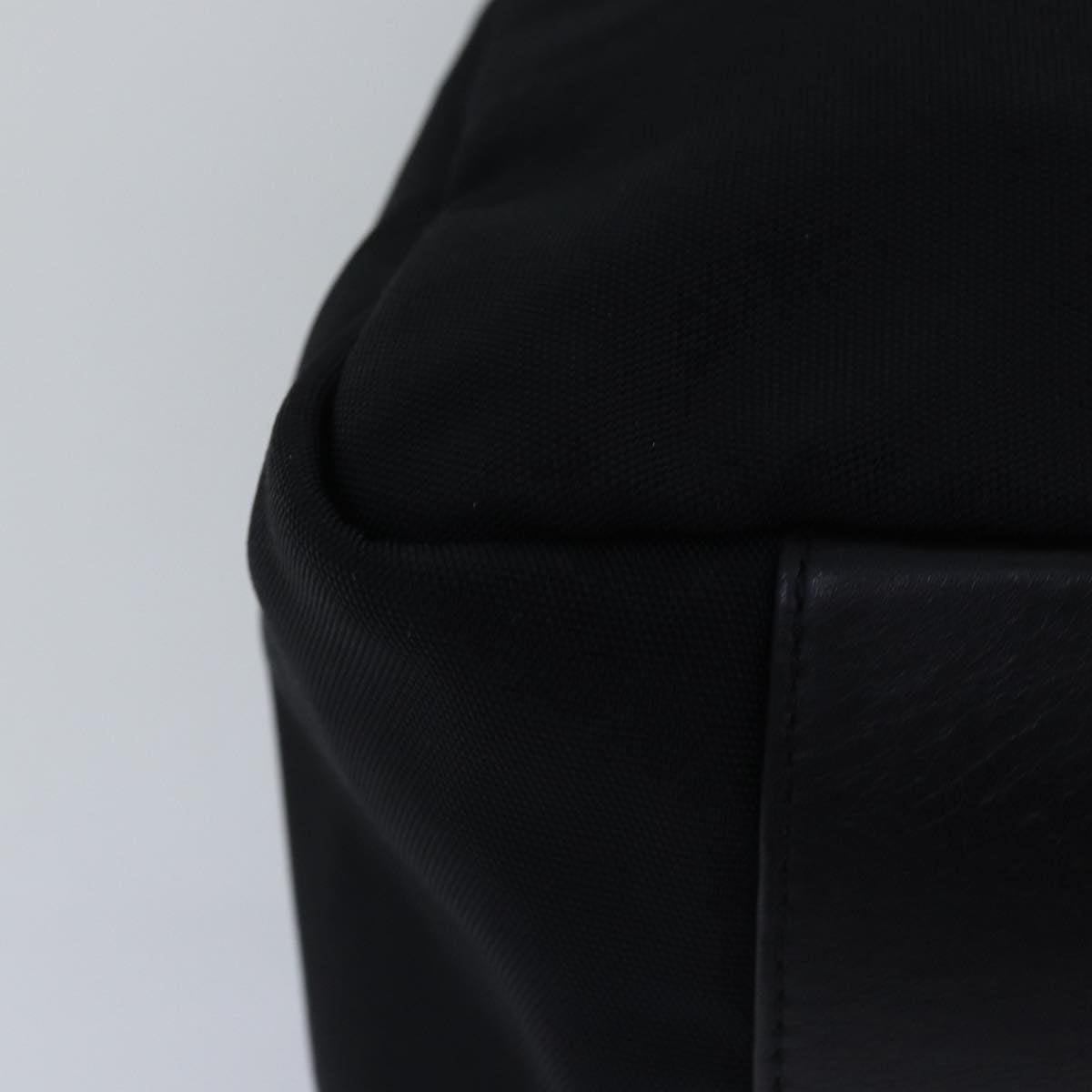 Gucci Bamboo Black Synthetic Shoulder Bag ()