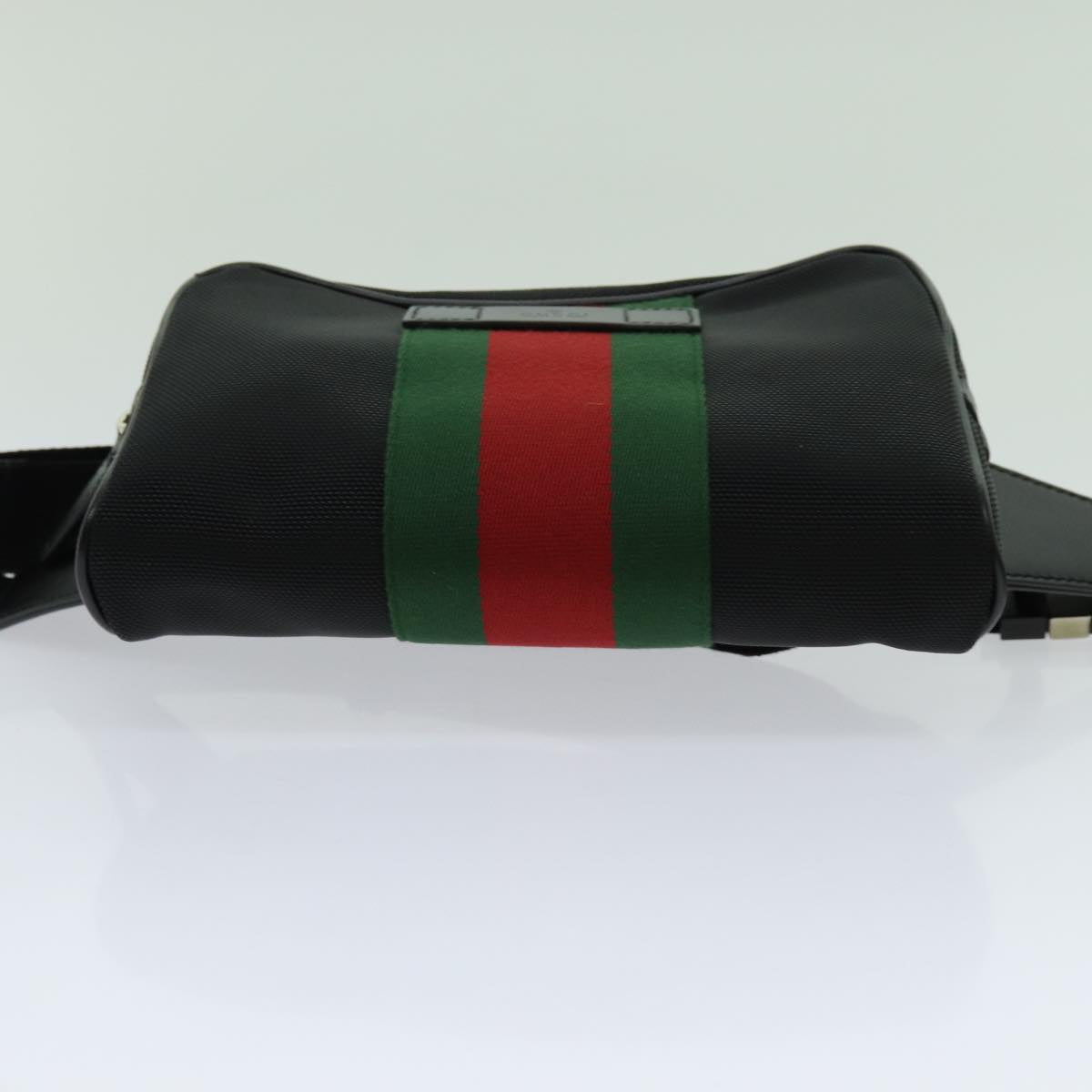 Gucci Black Canvas Shoulder Bag ()