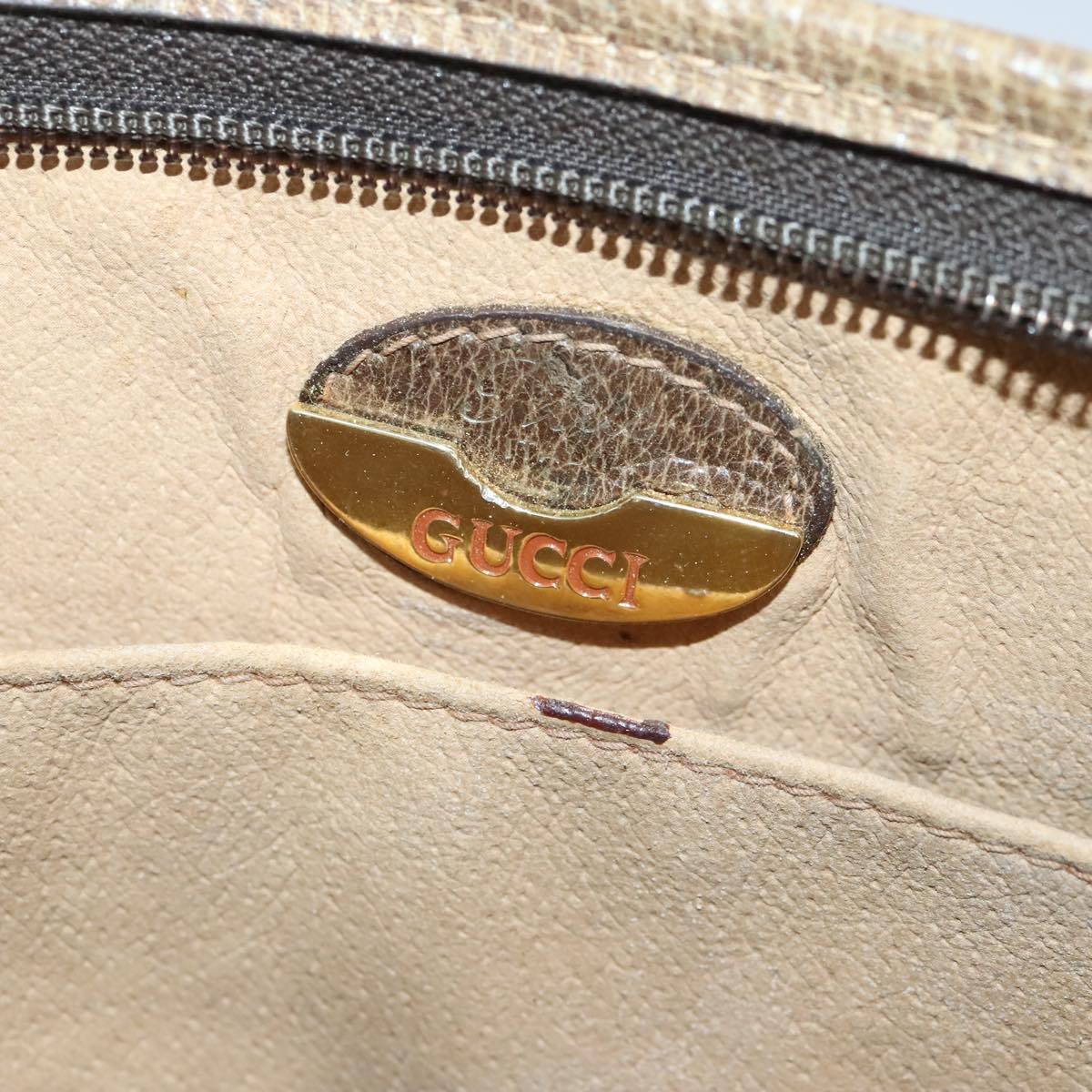 Gucci Beige Canvas Clutch Bag ()