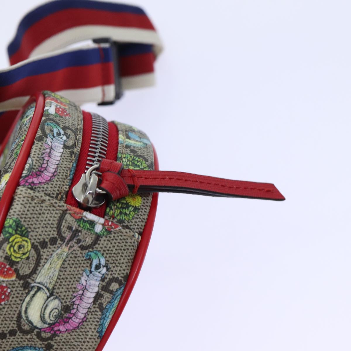 Gucci Gg Supreme Beige Cloth Clutch Bag ()