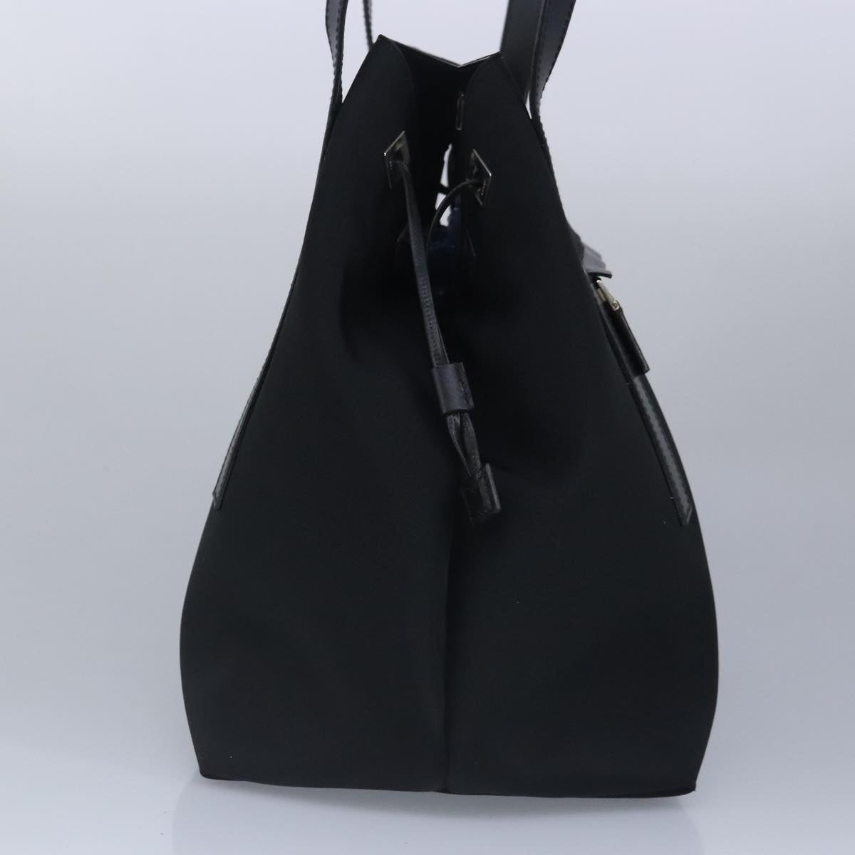 Gucci Black Canvas Shoulder Bag ()