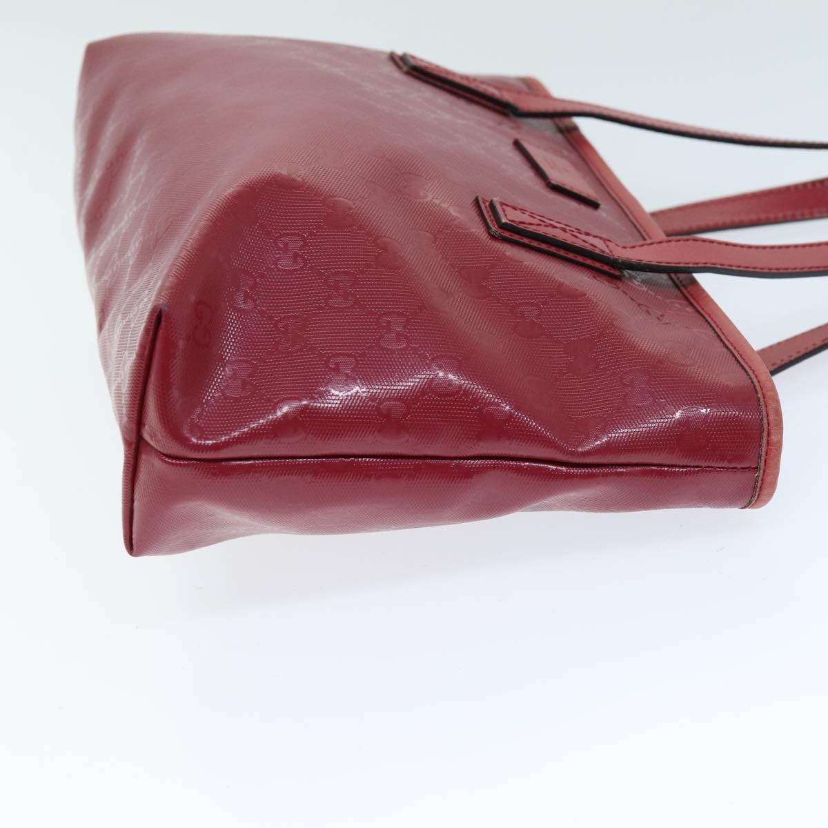 Gucci Gg Supreme Red Leather Tote Bag ()