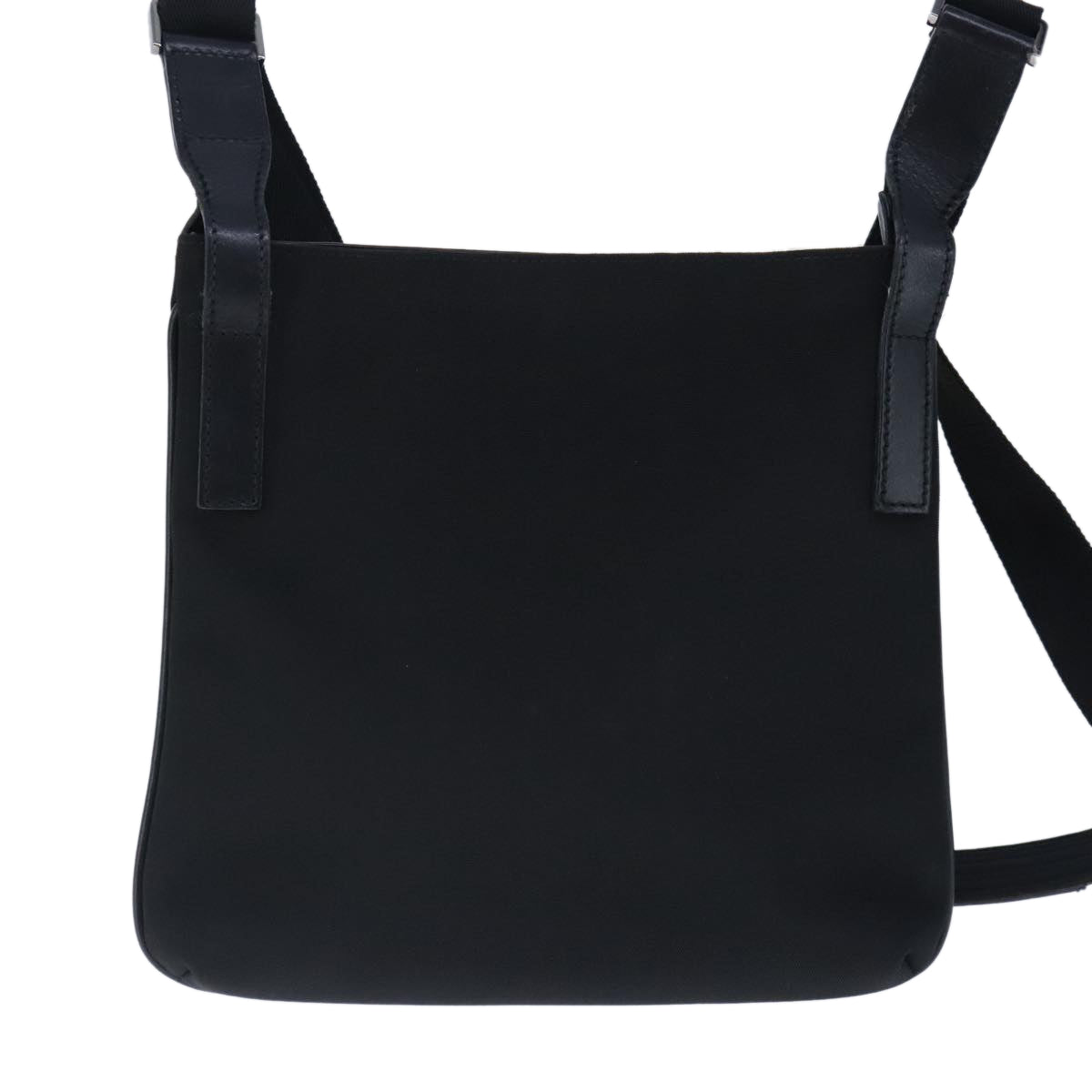 Gucci -- Black Canvas Shoulder Bag ()