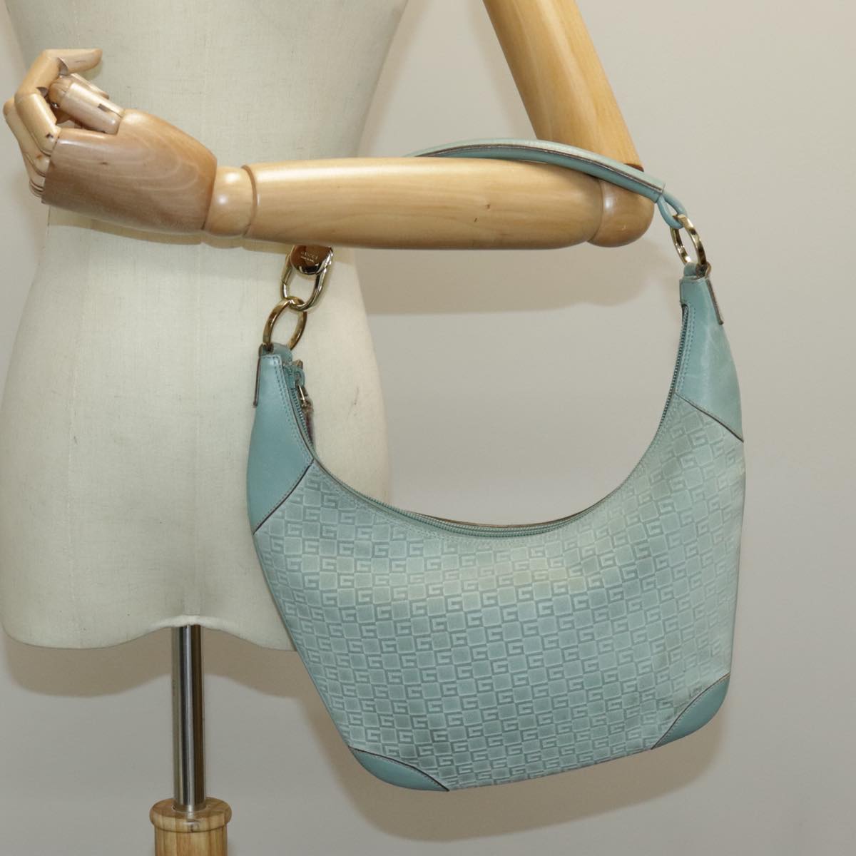 Gucci Hobo Blue Suede Shoulder Bag ()