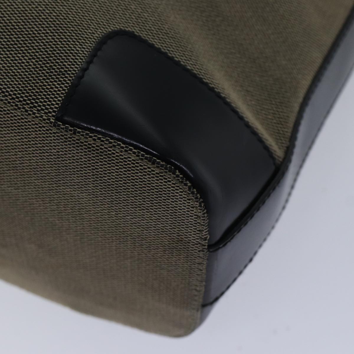 Gucci Jackie Beige Canvas Shoulder Bag ()