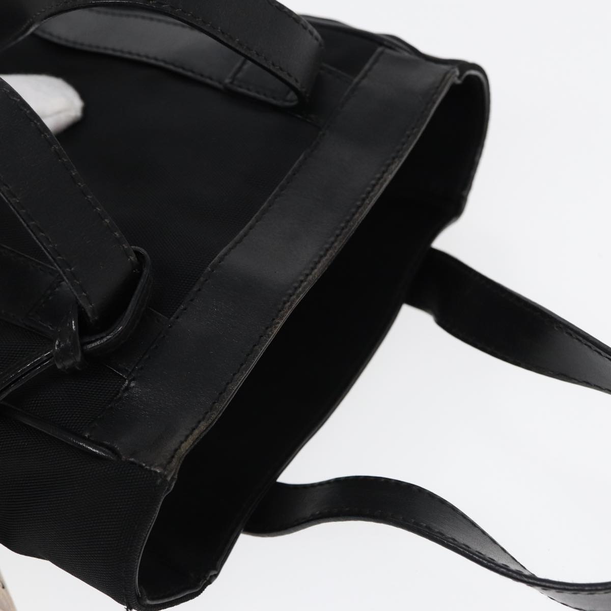 Gucci Black Synthetic Handbag ()