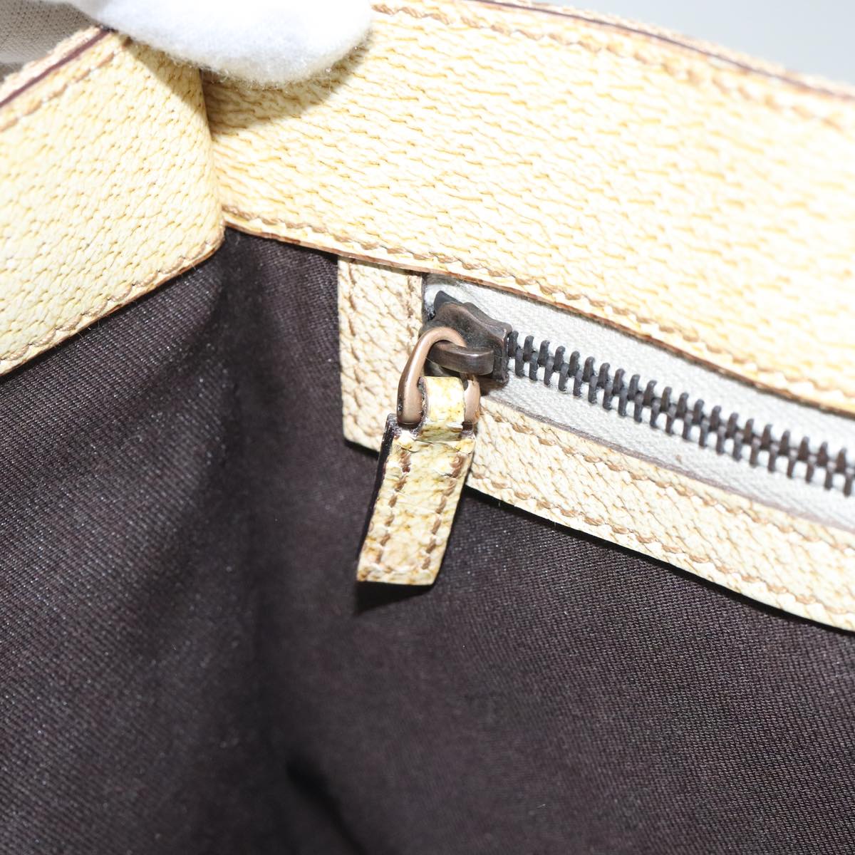 Gucci Beige Canvas Tote Bag ()