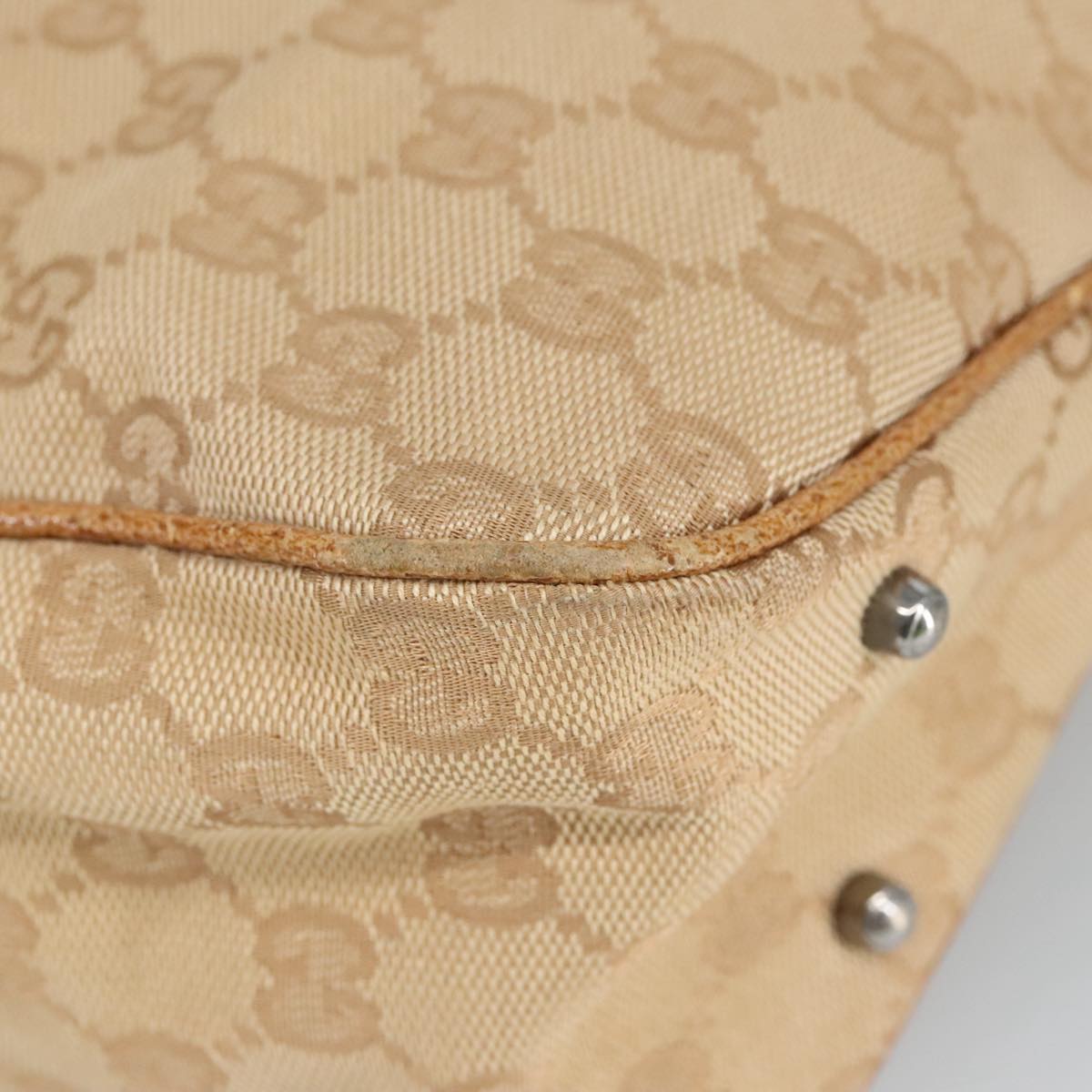 Gucci Beige Canvas Shoulder Bag ()