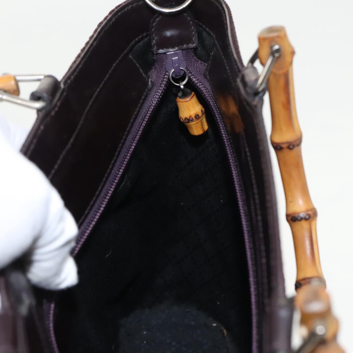 Gucci Bamboo Burgundy Synthetic Handbag ()