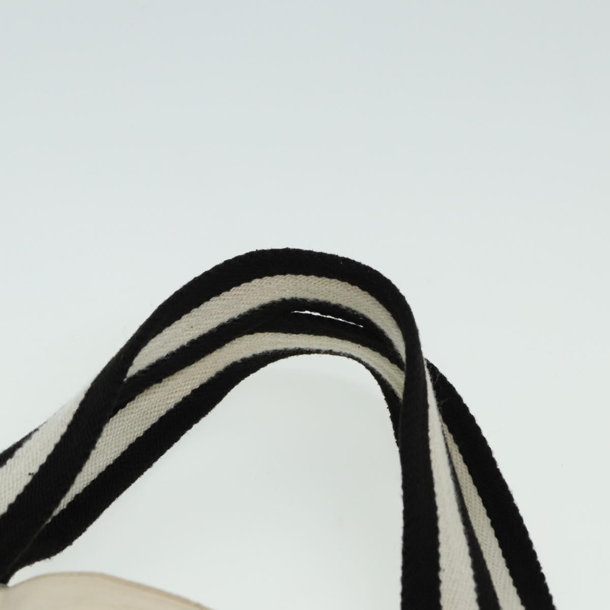 Gucci Cabas White Canvas Tote Bag ()