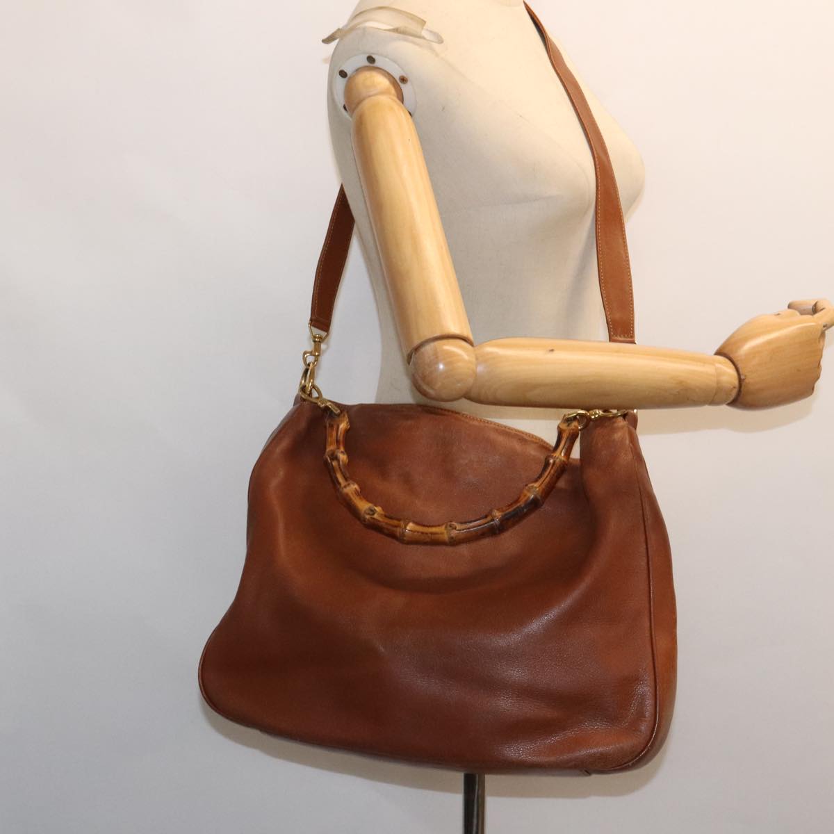 Gucci Bamboo Brown Leather Shoulder Bag ()